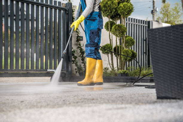 Best Deck Pressure Washing  in Slater, MO